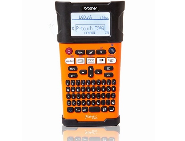 may_in_nhan_cam_tay_brother_ptouch_pte300vp.jpg